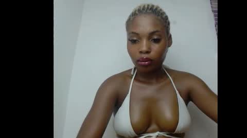 cornxcunt online show from December 2025 03:27:02 PM