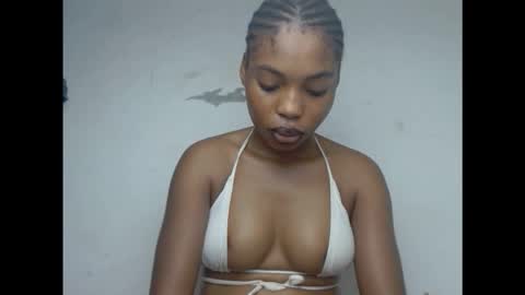 Snapshot of cornxcunt chatting on February 2026 03:53:01 PM cornxcunt online show from February 2026 03:53:01 PM