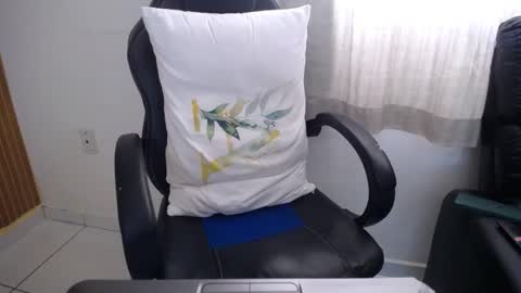 corolaxxl online show from March 2026 04:46:01 PM