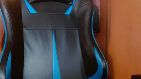 Snapshot of cosmicjones88 chatting on December 2024 04:59:02 PM cosmicjones88 online show from December 2024 04:59:02 PM