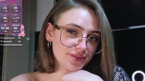 Lili online show from December 2024 10:25:02 PM