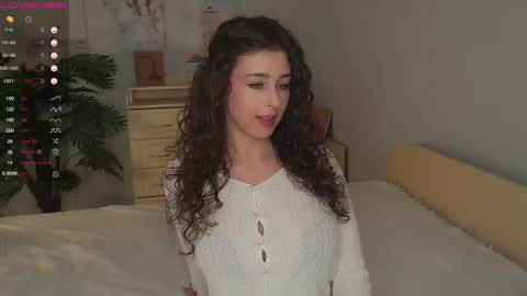 Snapshot of cosmos_baby chatting on November 2025 02:39:01 PM Luna online show from November 2025 02:39:01 PM