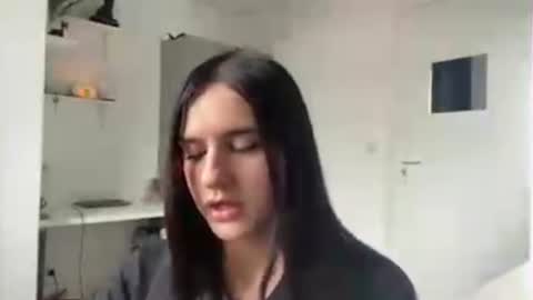 Anna online show from July 2026 01:48:02 PM