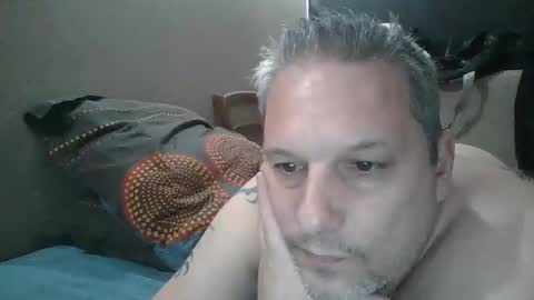 Snapshot of couffi chatting on March 2026 08:23:02 PM couffi online show from March 2026 08:23:02 PM