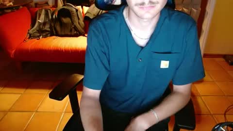 Snapshot of couldbesleeping chatting on October 2025 07:47:02 PM couldbe online show from October 2025 07:47:02 PM