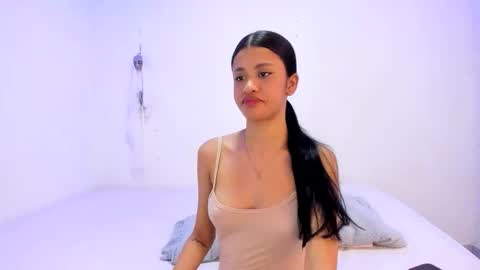 Andri online show from November 2025 09:04:01 PM