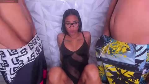 couple_latin2025 online show from November 2025 09:18:01 PM