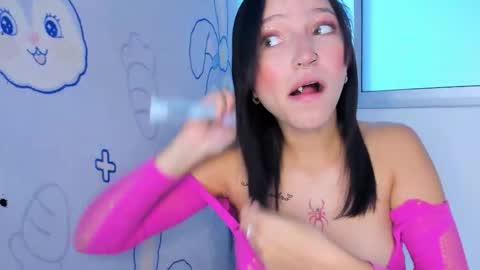 couple_no_limits22 online show from November 2025 02:40:02 PM