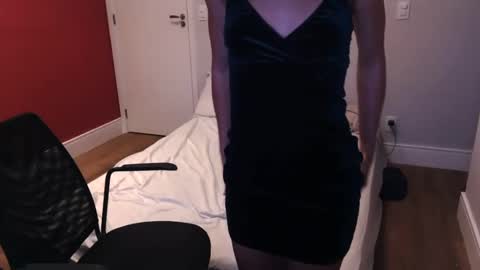 couple_nuts online show from December 2024 09:13:02 PM