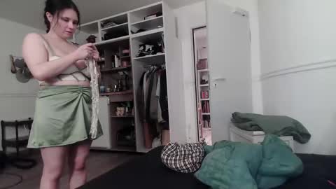 coupleforyou23 online show from December 2024 02:44:02 AM