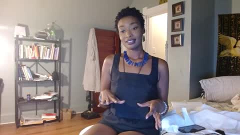 Snapshot of courtneyfmty chatting on October 2025 07:45:02 PM Courtney online show from October 2025 07:45:02 PM