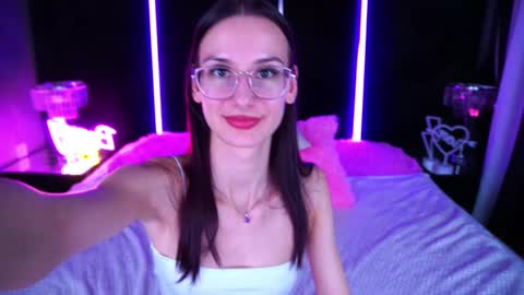 cozymell online show from March 2025 10:02:02 AM