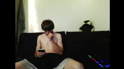 Snapshot of crankin_mahawg chatting on May 2026 03:13:01 AM crankin_mahawg online show from May 2026 03:13:01 AM