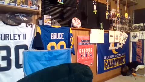 Snapshot of craveitoften chatting on January 2025 12:27:02 AM craveitoften online show from January 2025 12:27:02 AM