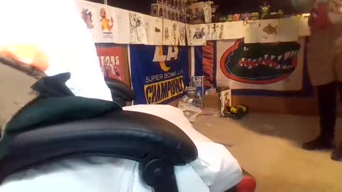 Snapshot of craveitoften chatting on February 2025 01:33:01 AM craveitoften online show from February 2025 01:33:01 AM