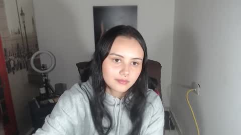 Snapshot of crazy_daniela chatting on October 2025 09:10:02 PM crazy_daniela online show from October 2025 09:10:02 PM