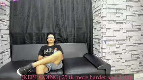 Snapshot of crazy_sex_cult chatting on October 2025 01:09:01 PM Crazy Sex Cult- Girl Thayler Age 18- Boy Louis Age 20 online show from October 2025 01:09:01 PM