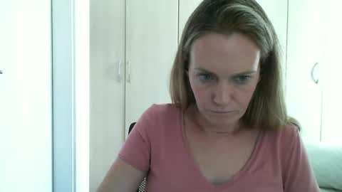 Anny online show from March 2025 06:23:02 PM