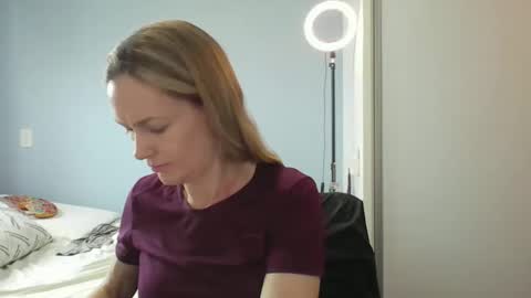 Anny online show from February 2026 10:53:02 AM