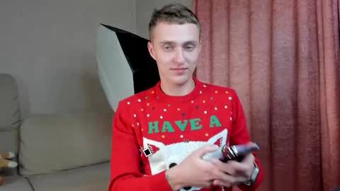 Snapshot of crazybottom99 chatting on January 2026 06:42:02 PM Alex online show from January 2026 06:42:02 PM