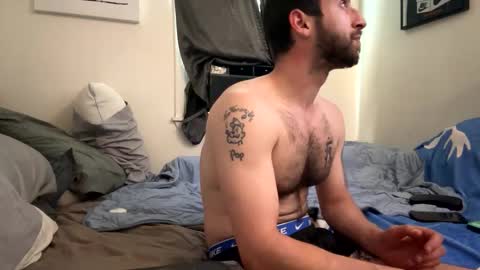 crazydill28 online show from April 2026 07:58:01 PM