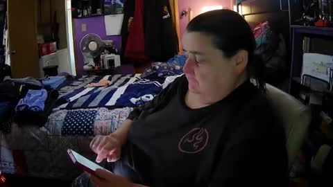Snapshot of crazygirl802 chatting on April 2026 07:22:01 PM crazygirl802 online show from April 2026 07:22:01 PM