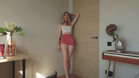 Snapshot of crazyhotrussian chatting on September 2025 03:32:02 AM Mari Rehabilitation after surgey 12 -27 november. Support me when i offline C online show from September 2025 03:32:02 AM