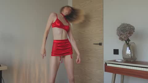 Snapshot of crazyhotrussian chatting on October 2025 04:29:01 AM Mari Rehabilitation after surgey 12 -27 november. Support me when i offline C online show from October 2025 04:29:01 AM