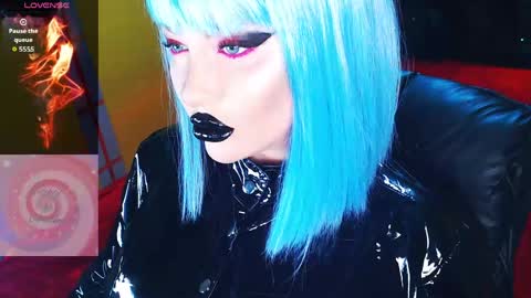 Snapshot of crazypinkyball chatting on May 2026 08:41:01 AM Roxy online show from May 2026 08:41:01 AM