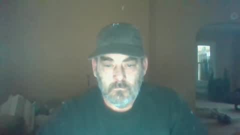 Snapshot of cre9876 chatting on March 2025 10:05:02 PM alway horny online show from March 2025 10:05:02 PM