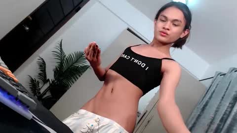 Snapshot of creamy_delilah chatting on March 2026 09:02:02 AM Delilah online show from March 2026 09:02:02 AM
