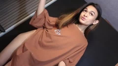 Snapshot of creamy_delilah chatting on June 2026 04:31:02 PM Delilah online show from June 2026 04:31:02 PM