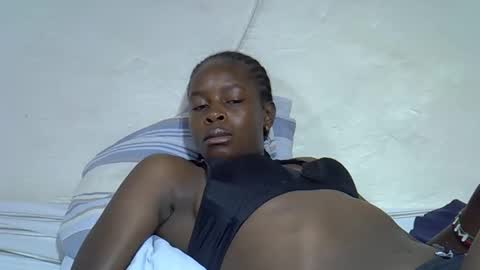 creamy_pussie online show from March 2026 10:18:02 AM