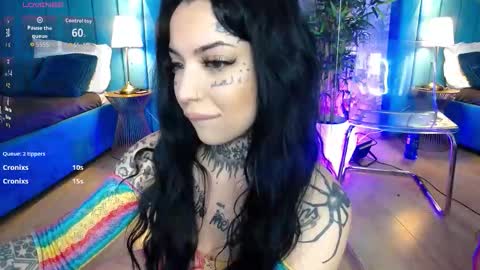 Snapshot of creamyinkk chatting on February 2026 07:19:01 AM Sophie online show from February 2026 07:19:01 AM