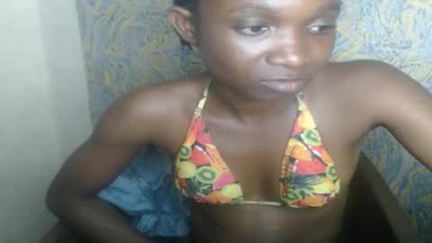 Snapshot of creamyxsugar chatting on September 2025 12:27:02 AM creamyxsugar online show from September 2025 12:27:02 AM