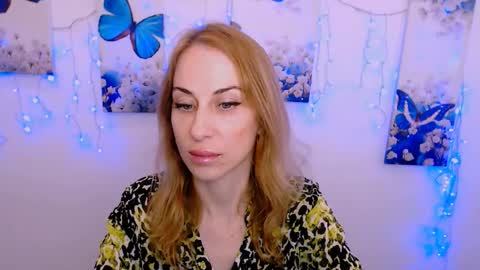 Lera online show from October 2025 01:31:02 PM