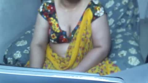 Snapshot of crezybhabihot chatting on March 2025 11:16:02 PM Sonika69 online show from March 2025 11:16:02 PM