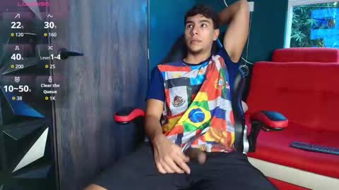 crh58_ online show from November 2025 08:43:01 PM