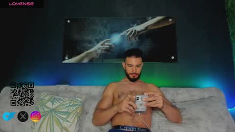 CRHISTIAN online show from March 2025 02:09:01 AM