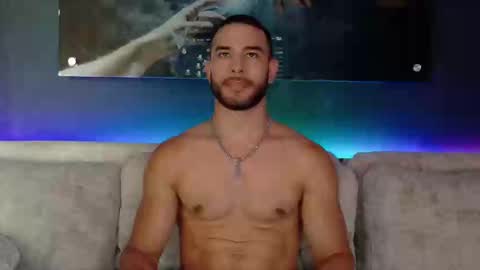 CRHISTIAN online show from September 2025 04:40:02 PM