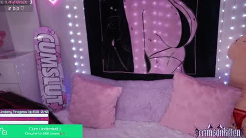 Crimson Kitten online show from January 2026 05:44:01 AM