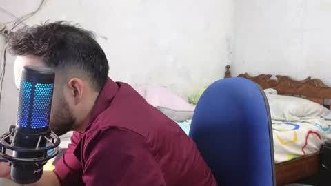 Snapshot of cris_simons chatting on December 2024 07:21:01 PM cris_simons online show from December 2024 07:21:01 PM