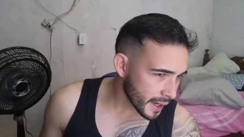 Snapshot of cris_simons chatting on February 2025 11:20:01 PM cris_simons online show from February 2025 11:20:01 PM