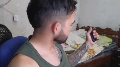 Snapshot of cris_simons chatting on March 2025 10:32:02 PM cris_simons online show from March 2025 10:32:02 PM