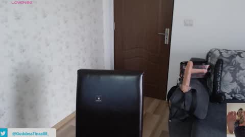 cris_tinne online show from November 2025 08:58:01 AM