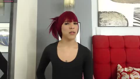 Snapshot of crisevanz18 chatting on December 2024 08:15:02 AM Cris Evanz online show from December 2024 08:15:02 AM