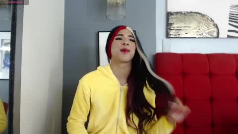 Snapshot of crisevanz18 chatting on January 2025 12:06:01 AM Cris Evanz online show from January 2025 12:06:01 AM