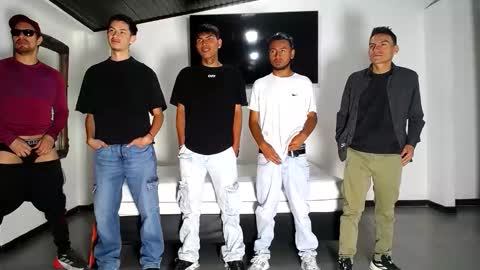 crismens online show from September 2025 12:10:01 PM