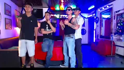 crismens online show from January 2026 08:12:01 PM