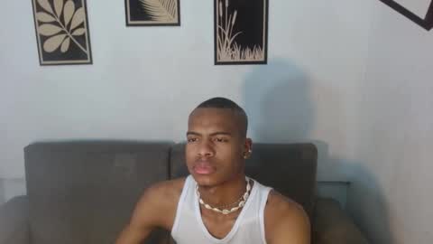 Snapshot of criss_zuri chatting on September 2025 11:25:01 AM criss_zuri online show from September 2025 11:25:01 AM